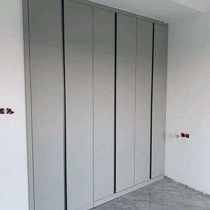 臨沂新瑞佳高光門板定制工廠